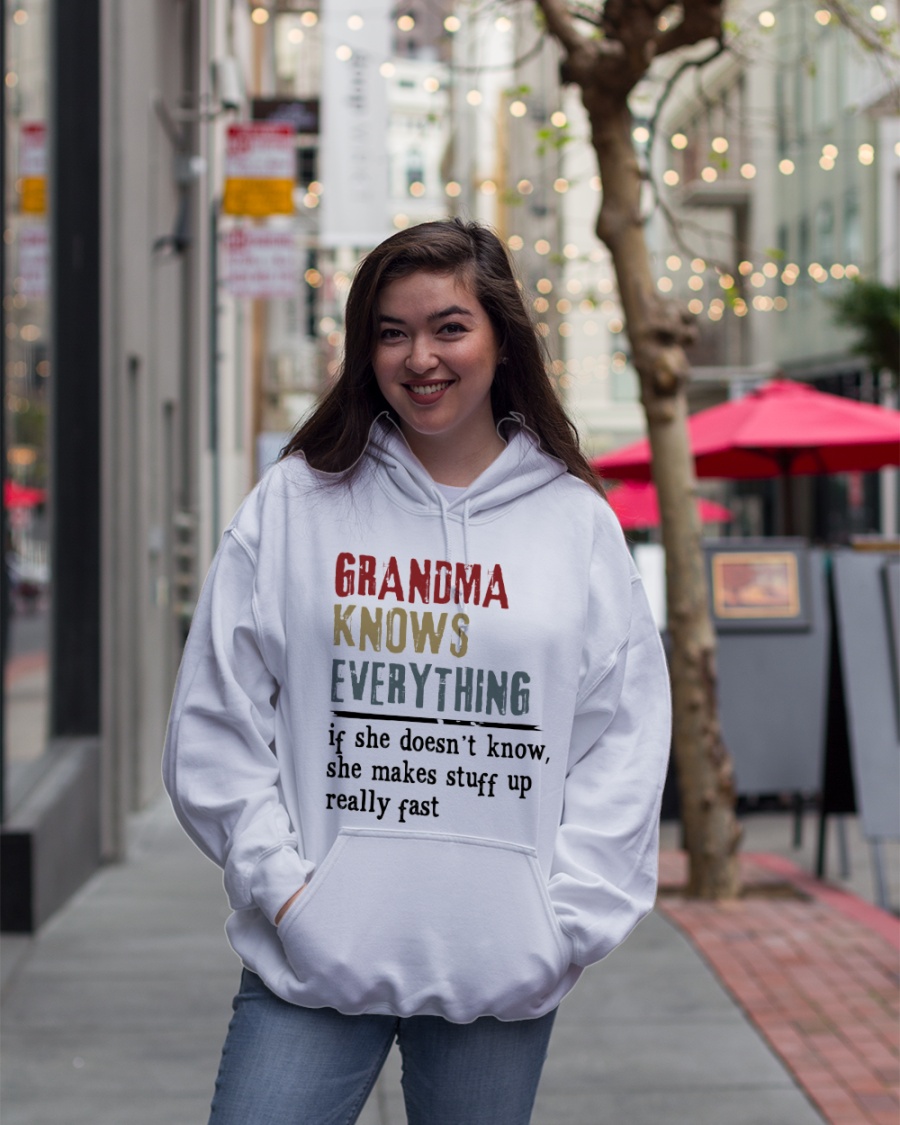 Magic Grandma Know Everything Shirt6