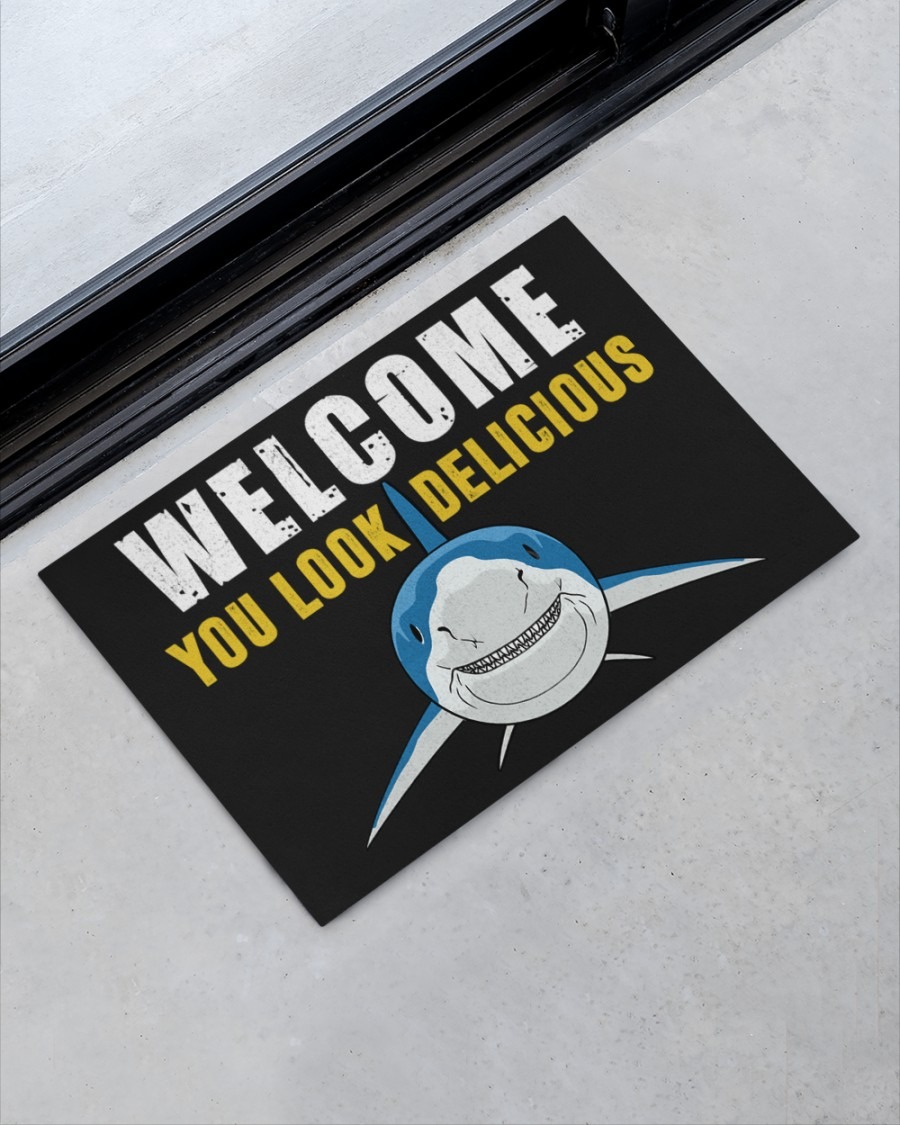 Welcome you look delicious shark doormat3