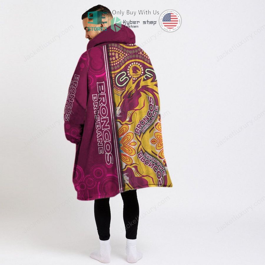 brisbane broncos sherpa hooded blanket 2 15237